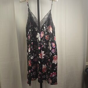 Linea Donatella Womens L Black & Pink Floral Satin‎ & Lace Chemise Lingerie Trim